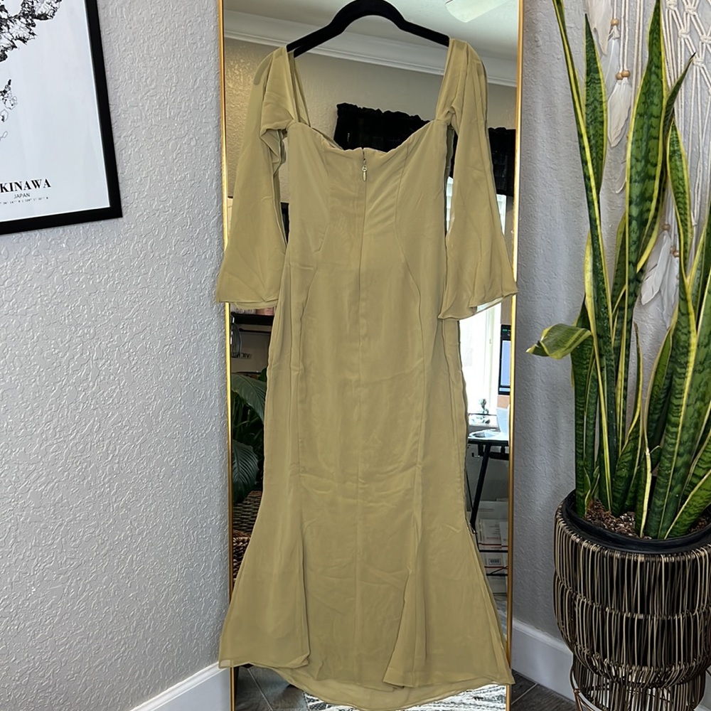 HOUSE OF CB 'Naomi' Olive Halter Midi Dress NWOT - Picture 8 of 9